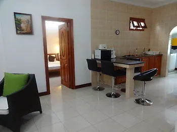 The Drake Seaside Apartment Beau Vallon  0*, Beau Vallon (Mahe) Seychelles